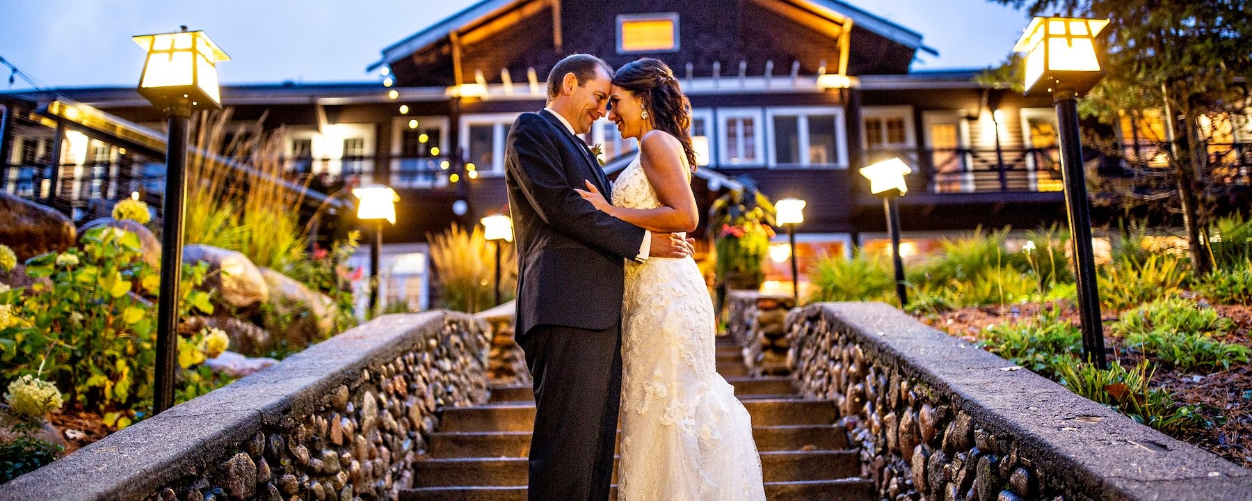 Grand View Lodge, a lake wedding venue in Nisswa, Minnesota