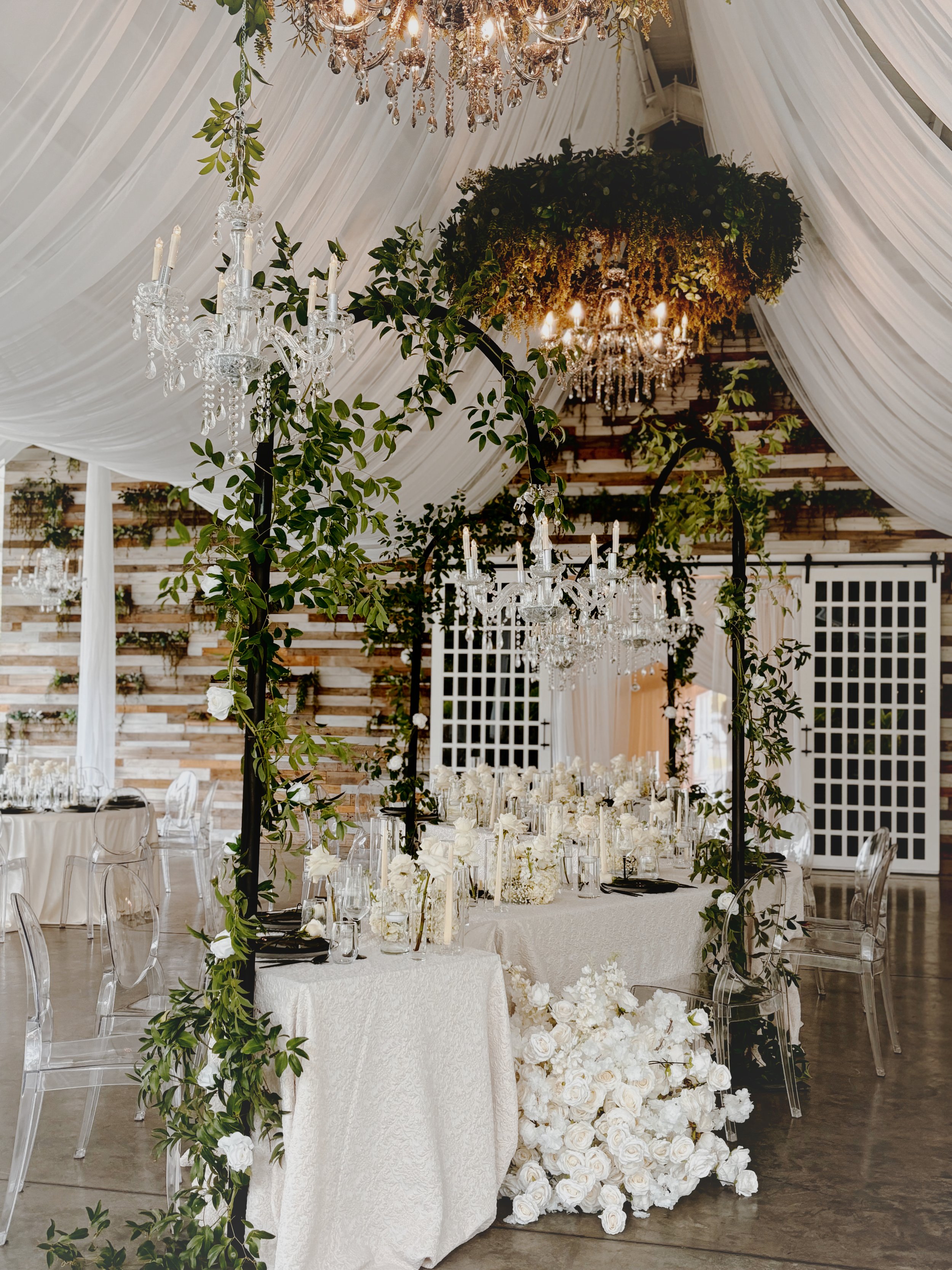 Greenhouse Two Rivers, a barn wedding venue in Highlandville, MO