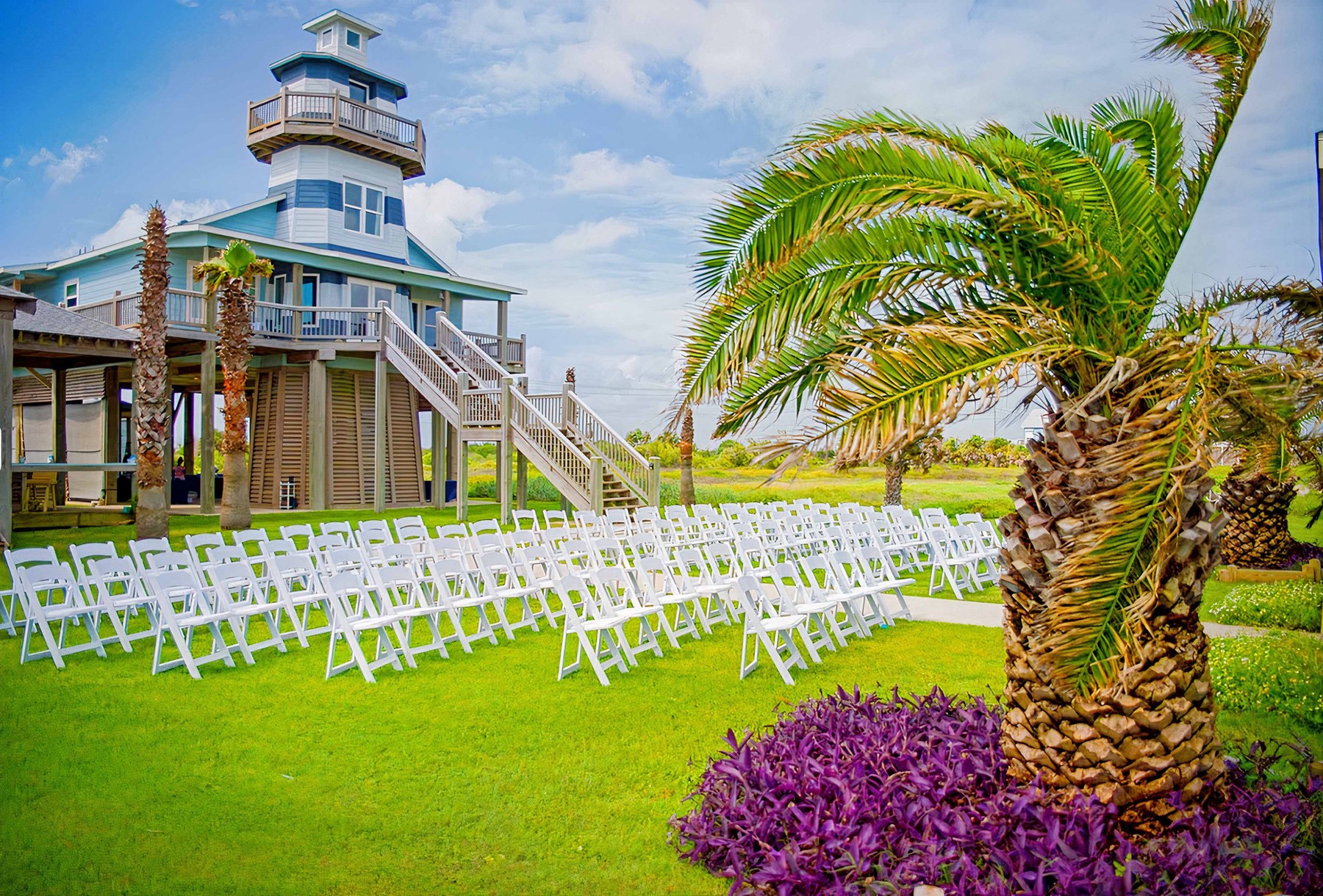 Beauty and the Beach, a beach wedding venue in Gilchrist, Texas