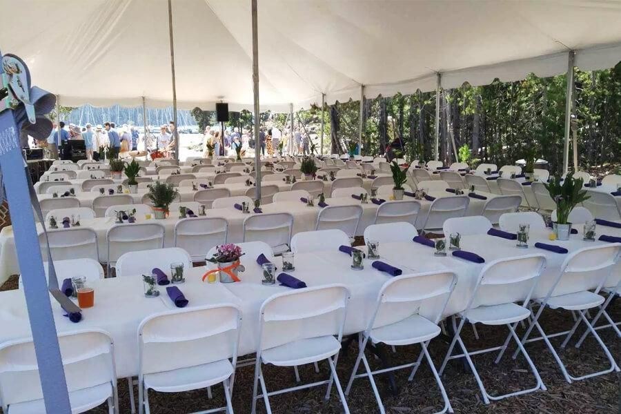 Elk Lake Resort, a lake wedding venue in Bend, Oregon