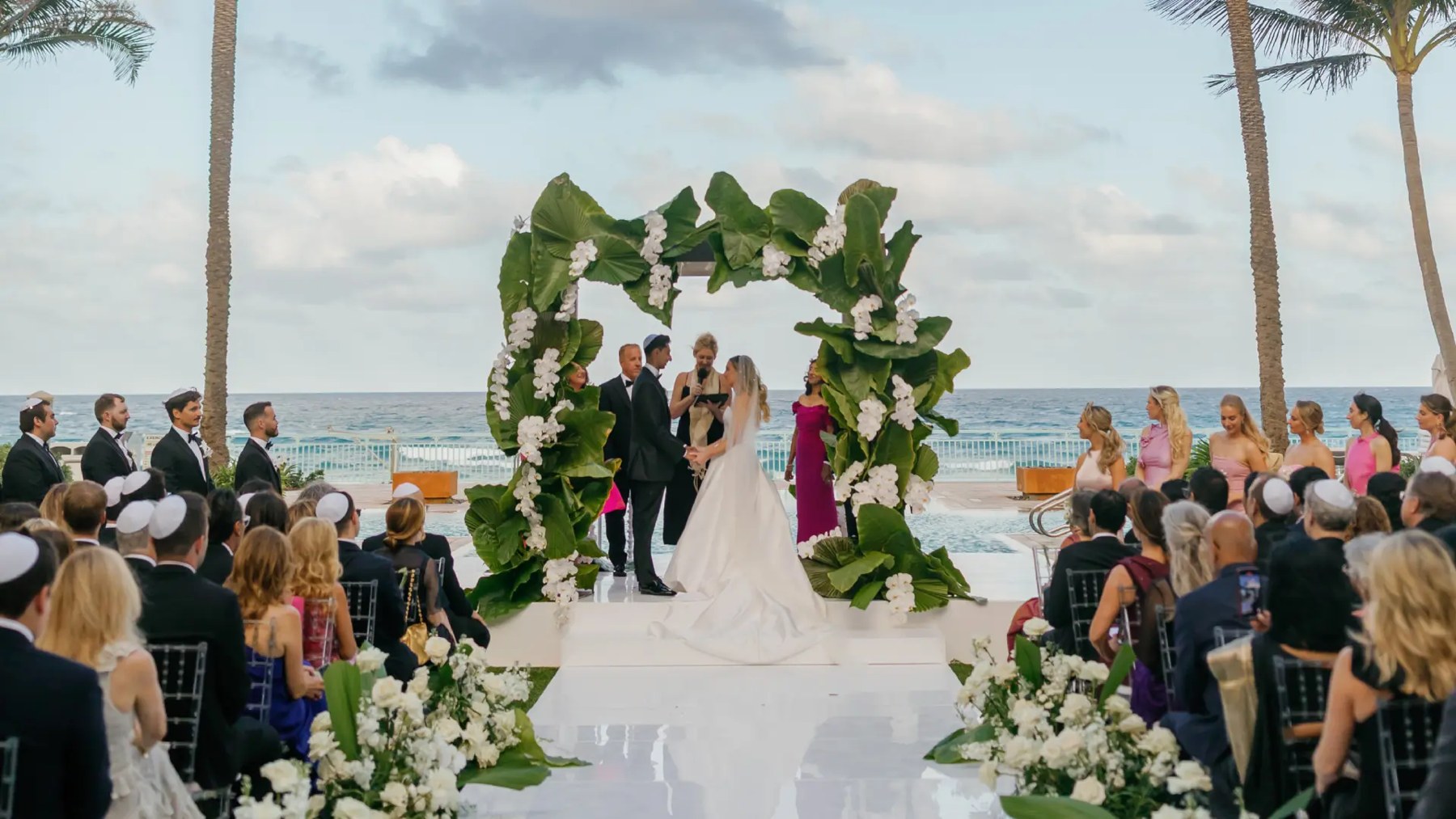 Eau Palm Beach Resort & Spa, a beach wedding venue in Manalapan, Florida