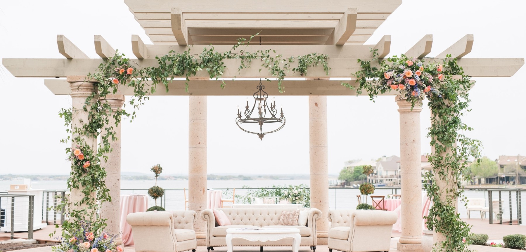 Horseshoe Bay Resort, a lake wedding venue in Horseshoe Bay, Texas