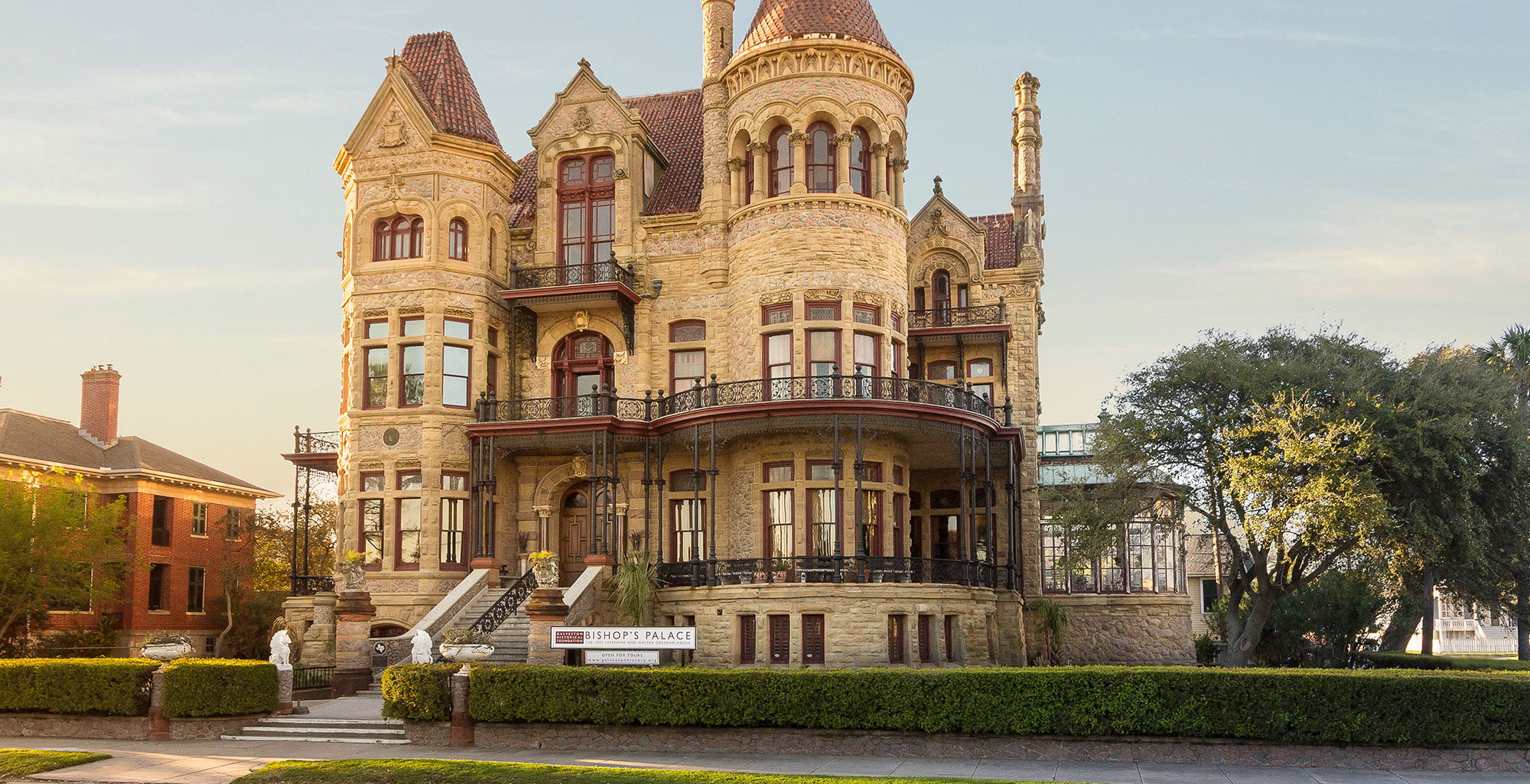1892 Bishop's Palace, a barn wedding venue in Galveston, TX