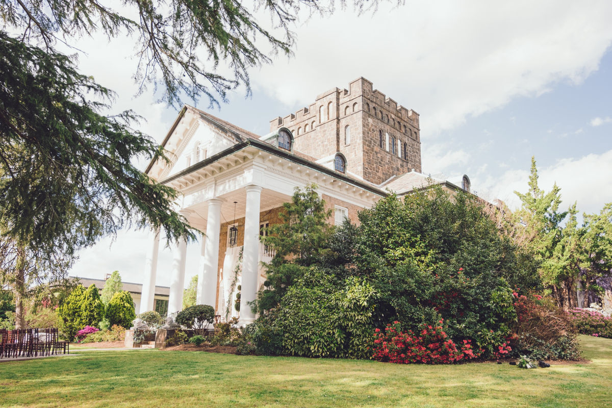 Gassaway Mansion, a barn wedding venue in Greenville, SC