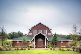 Orchard Ridge Farms, a barn wedding venue in Rockton, Illinois